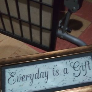 Meet your Posher, Carlos